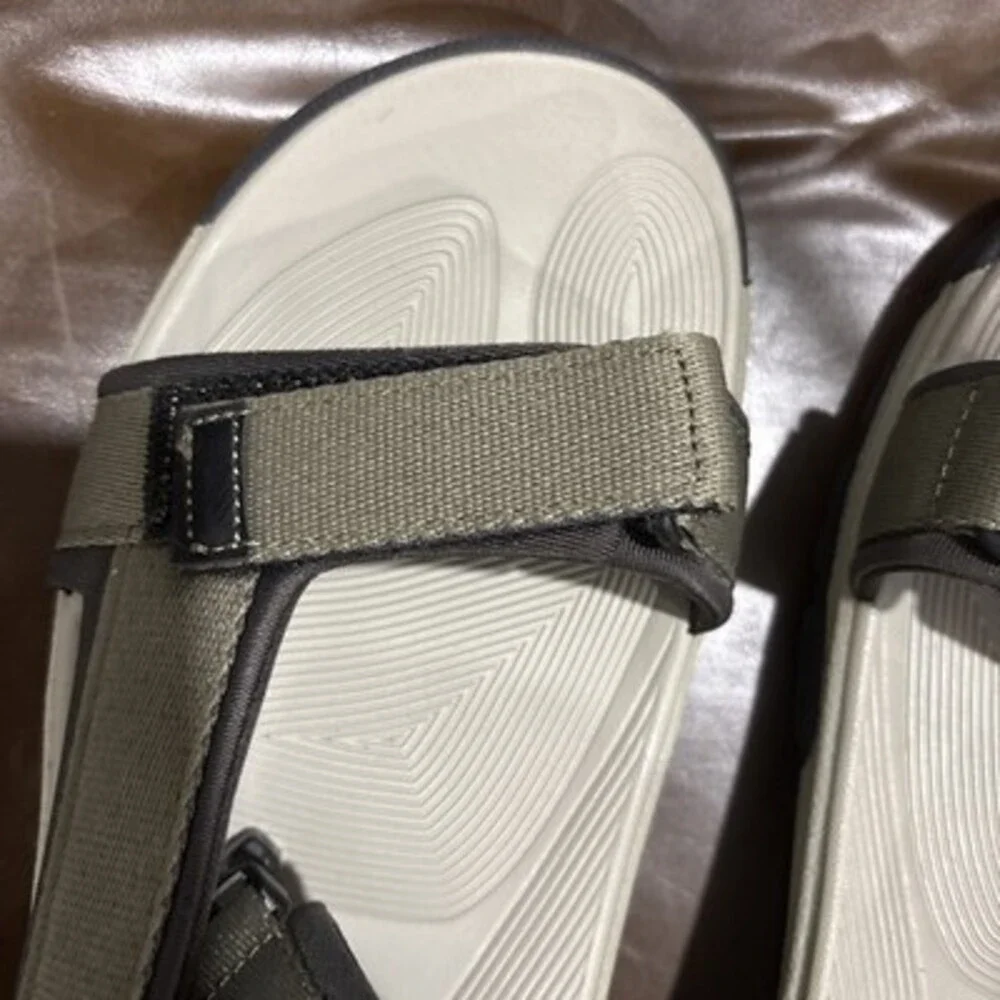 GH Bass Trek Moss Sandle, Men’s 12